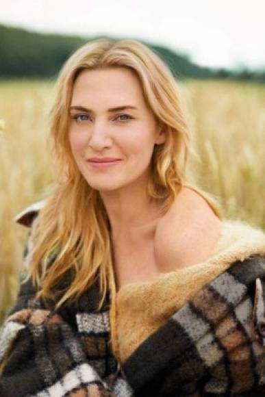 En su reciente entrevista con Vanity Fair, Winslet también habló sobre su papel en 'Ammonite', su nuevo filme que protagoniza con Saoirse Ronan.