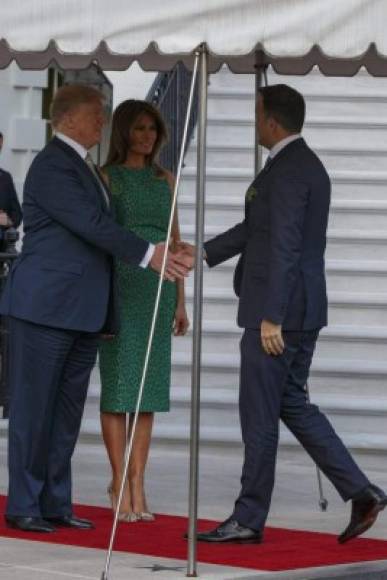 Trump y Melania recibieron al primer ministro irlandés Leo Varadkar para la tradicional ceremonia del Día de San Patricio en la Casa Blanca.
