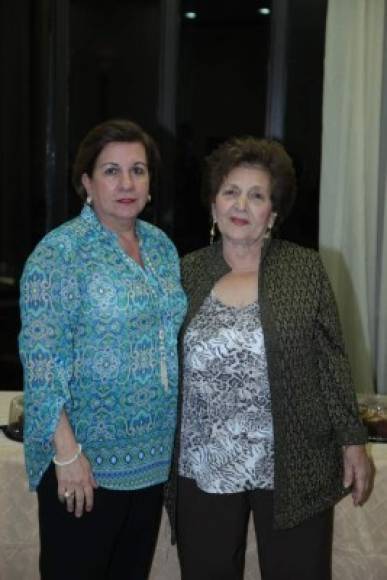 Rita Simón y Cecilia Saffie.