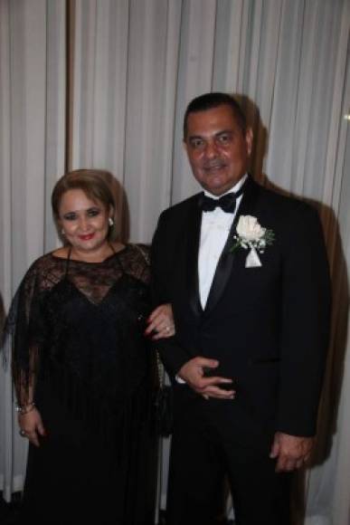 Vivian Prado y Danilo Dubón.