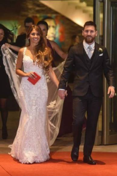 La boda se retrasó casi una hora. FOTO EITAN ABRAMOVICH/AFP.