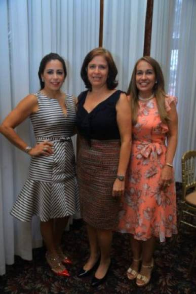 Tricia Matuty, Jessica Bueso y Martha Lee Quiroz.