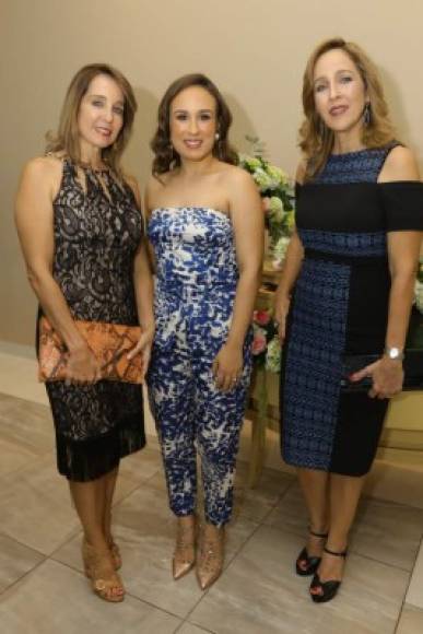 Susana Panting, Adriana Hawit y Rita Jabbour.