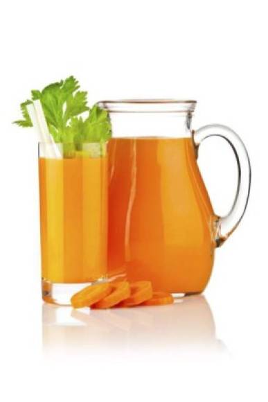 El jugo de zanahoria combinado con limón ayuda a controlar una gripe o resfriado.