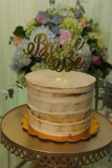 El pastel fue un “naked cake”.