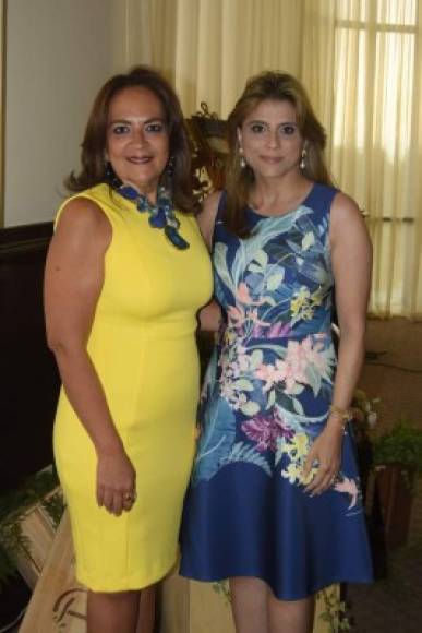 María Elena López y Vivian Kattán.