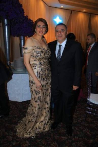 Jackie y Raúl Barahona.