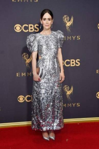 LOS ANGELES, CA - SEPTEMBER 17: Actor Sarah Paulson attends the 69th Annual Primetime Emmy Awards at Microsoft Theater on September 17, 2017 in Los Angeles, California. Frazer Harrison/Getty Images/AFP