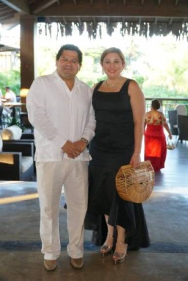 Hernán y Jenny Carrión.