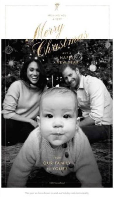 Archie no había sido visto desde la Navidad pasada cuando una amiga de Meghan coló una postal navideña de la familia mientras estos planeaban el Megxit en Canadá.