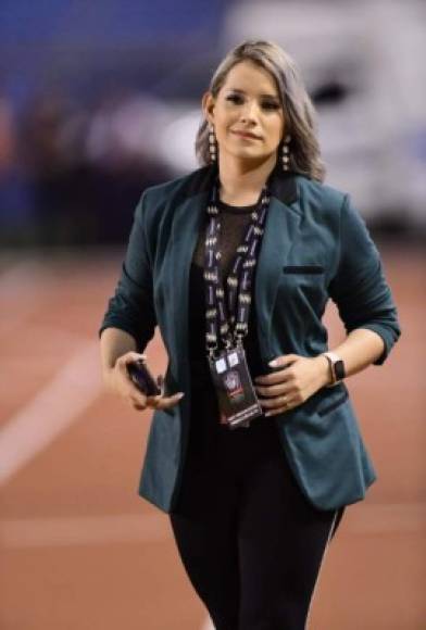 La periodista Tanya Rodríguez también se hizo presente al duelo Motagua vs Atlanta United.