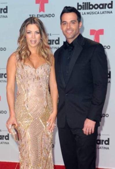 Ximena Duque y Jay Adkins