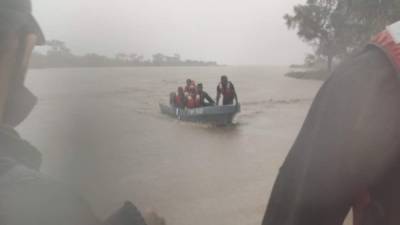 En la Ceiba, ubicada en la zona atlántica de Honduras, también se reportaron fuertes lluvias e inundaciones a causa de la depresión tropical Eta.