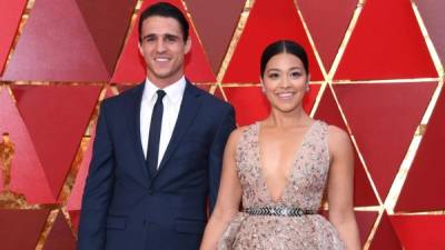 Gina Rodríguez y Joe LoCicero en la pasada entrega de los premios de la Academia.