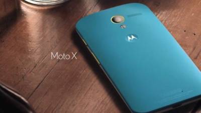 Dispositivos como el Moto X, ya usan la forma recortada del nombre de la marca.