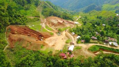 Trabajos de construcción del proyecto hidroeléctrico Santa Lucía en Quimistán.