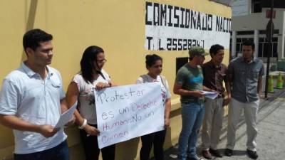 Estudiantes de la Unah-vs en protesta llegaron a interponer denuncia al Conadeh.