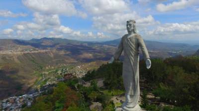 El Cristo es el guía de los capitalinos.