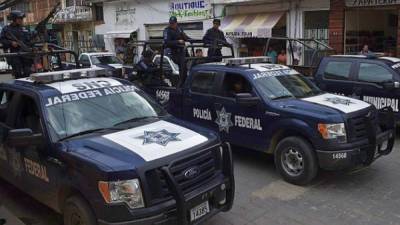 Las fuerzas de seguridad mexicanas han sido desplegadas en Michoacán debido a la ola de violencia en la zona por el auge de los nuevos cárteles de droga.