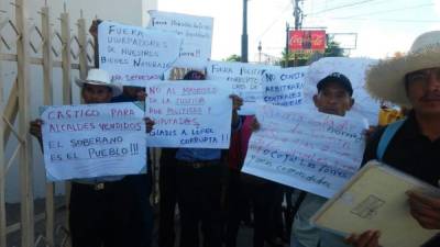 Protesta realizada frente a tribunales capitalinos. Foto tomada de Radio América.