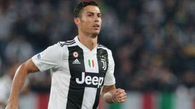 Cristiano Ronaldo está metido en varios problemas tanto con la justicia como con una exmodelo.