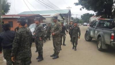 Militares se han instalado en la colonia Reparto Lempira.