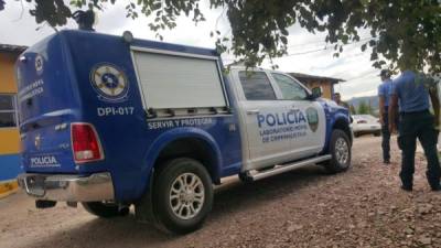 Un vehículo del laboratorio de criminalística en el occidente de Honduras.