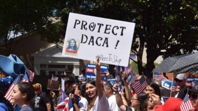 Estudiantes indocumentados amparados por Daca durante la Megamarcha 2017 de Dallas, Texas, en abril de este año.