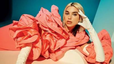 La cantante inglesa Dua Lipa.