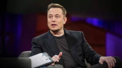 Musk es fundador de Tesla, Space X y Paypal.