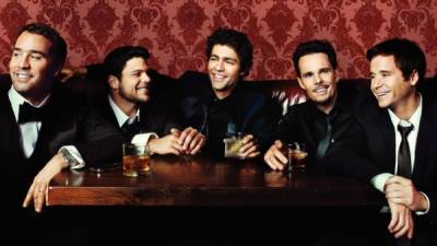 Los actores Jeremy Piven, Jerry Ferrara, Adrian Grenier, Kevin Dillon y Kevin Connolly protagonizaron 'Entourage'.