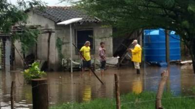 Preocupa la zona occidente por los deslizamientos y la zona sur por la crecida del río Nacaome.