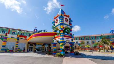 Legoland California Resort es un hotel temático.