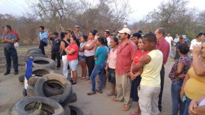 Pobladores en Naco, Cortés.