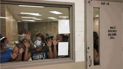 Inmigrantes narran las condiciones deplorables en las que son encerrados en centros de detención en EEUU./DHS.