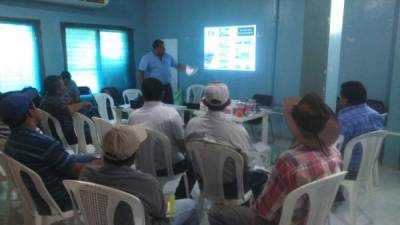 Productores de Jesús de Otoro en la reunión.