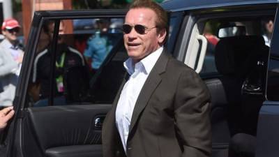 Arnold Schwarzenegger habla de su hijo secreto.