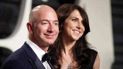 Jeff Bezos, fundador de Amazon, desplazó a Bill Gates en el listado de los hombres más ricos del mundo.