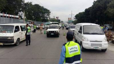 Este miércoles los agentes desarrollan operativos en diferentes puntos de la ciudad.