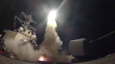 Al menos 50 misiles Tomahawk fueron disparados desde buques guerra de Estados Unidos contra objetivos militares sirios del líder Bashar Al Asad.