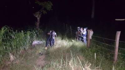 Los cuerpos de los jóvenes fueron encontrados en unos matorrales en las cercanías de la comunidad de Potrerillos.