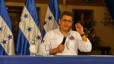 El presidente Juan Orlando Hernández en su comparecencia pública.