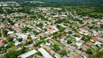 Muchos sectores en la ciudad han crecido, pero los servicios públicos están en deuda, por lo que debe equilibrarse.