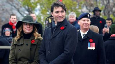 Trudeau y su esposa Sophie celebraron ayer el Día de la Independencia en Canadá.
