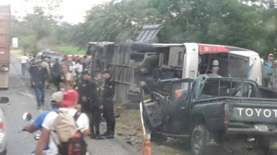 Foto del accidente en Zacapa tomada de @EmisorasUnidas.