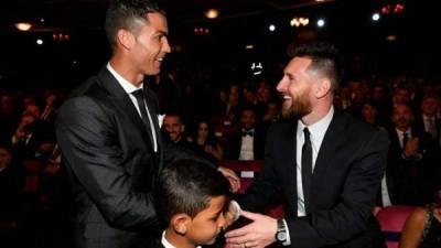 Cristiano Ronaldo podría juntarse con Messi en el FC Barcelona.