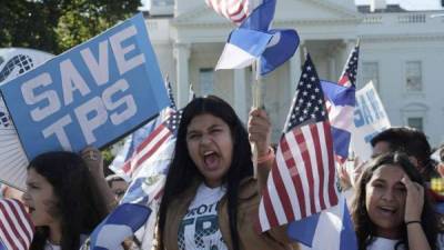 El pasado 8 de enero, el Gobierno del presidente estadounidense, Donald Trump, anunció la suspensión del TPS para los salvadoreños. Foto:EFE/Archivo