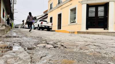 Las calles empedradas de Santa Rosa de Copán presentan hundimientos por lo que serán intervenidas.