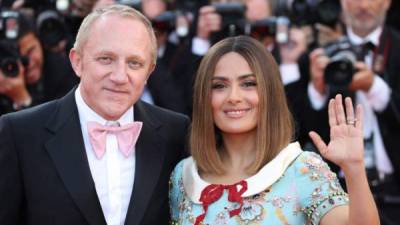 Pinault está casado con la actriz mexicana Salma Hayek.