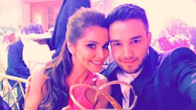 Liam Payne y su pareja Cheryl Cole. Foto: Twitter.